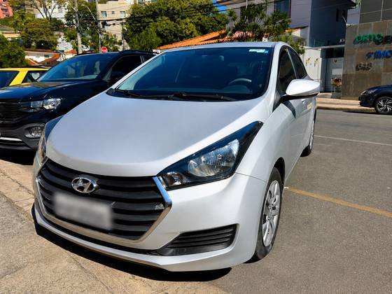 HYUNDAI HB20 1.0 COMFORT 12V FLEX 4P MANUAL HYUNDAI HB20 1.0 COMFORT 12V FLEX 4P MANUAL